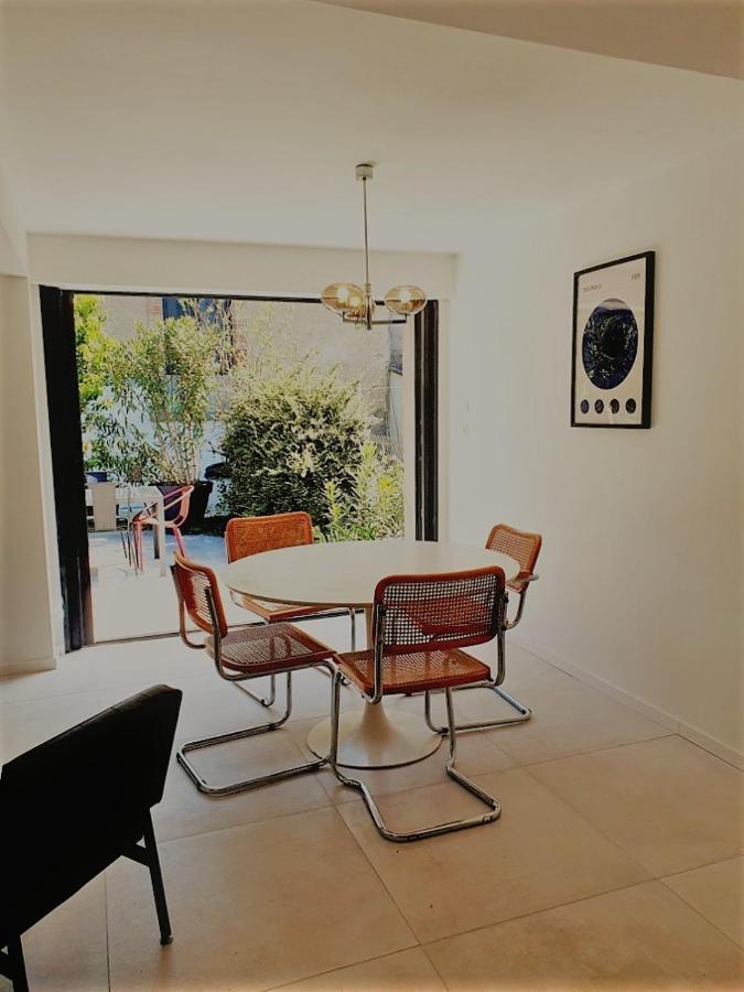 Maison avec jardin au pied de la cité médiévale Carcassonne Esterno foto
