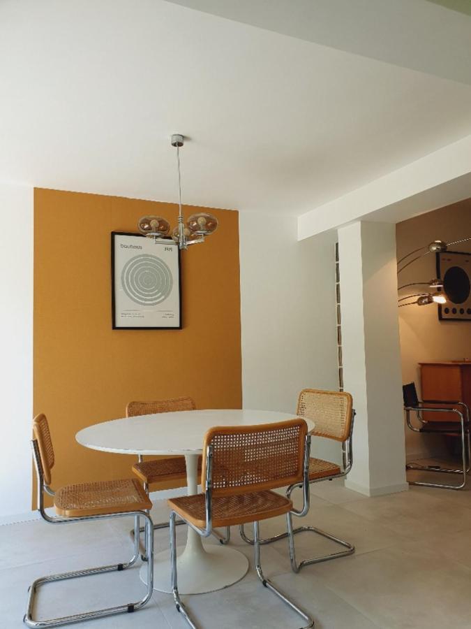 Maison avec jardin au pied de la cité médiévale Carcassonne Esterno foto